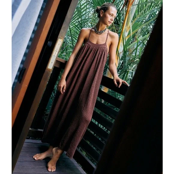 off the shoulder pink dress Janiyah Off-Shoulder Gown